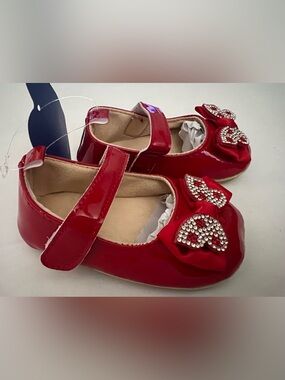Girls Red Patent Mary Jane Shoes with Jewel Bow
